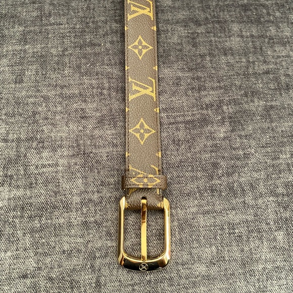 Louis Vuitton ELLIPSE MONOGRAM BELT - Picture 8 of 17